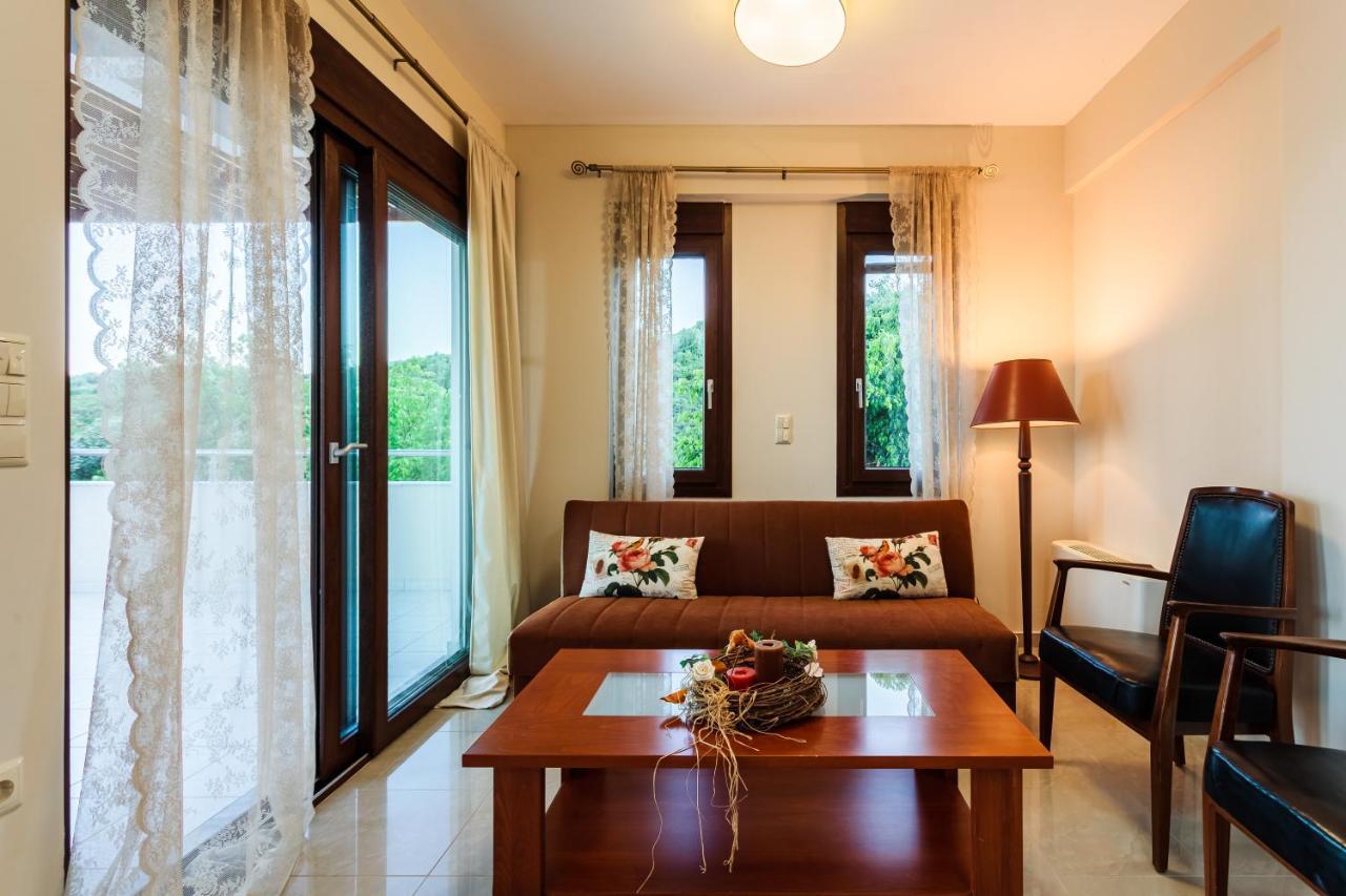 Seaside Getaway - Aelia Villa'S Dreamy Paradise Petalídhion 外观 照片