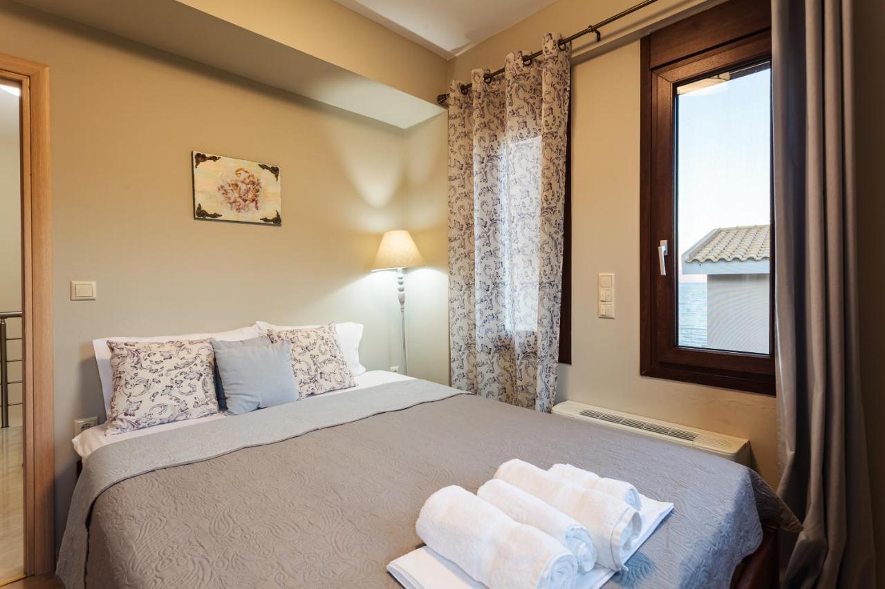Seaside Getaway - Aelia Villa'S Dreamy Paradise Petalídhion 外观 照片